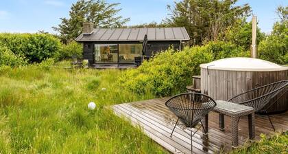 "Mintha" - 400m from the sea by Interhome