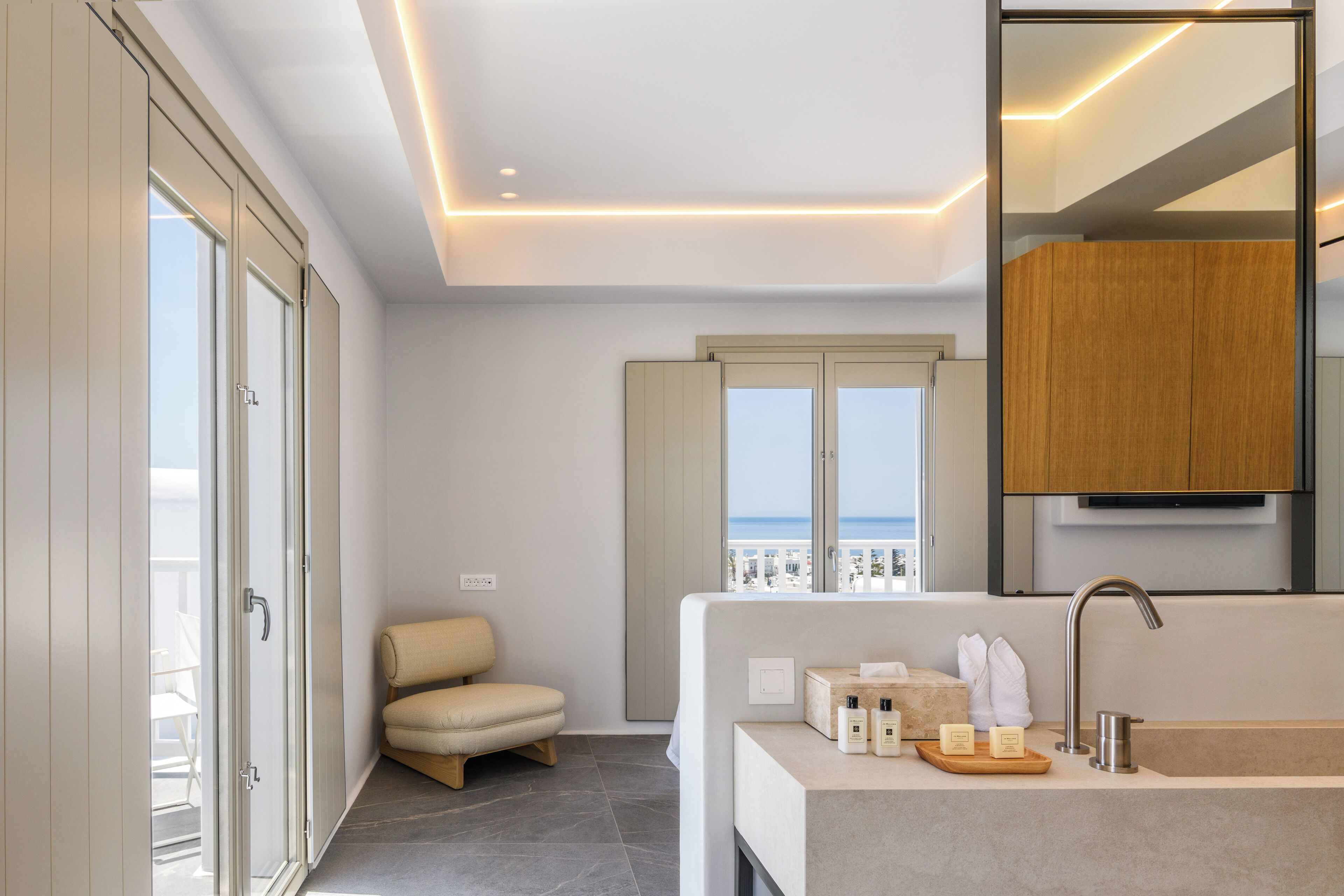 Photo - Rochari Hotel