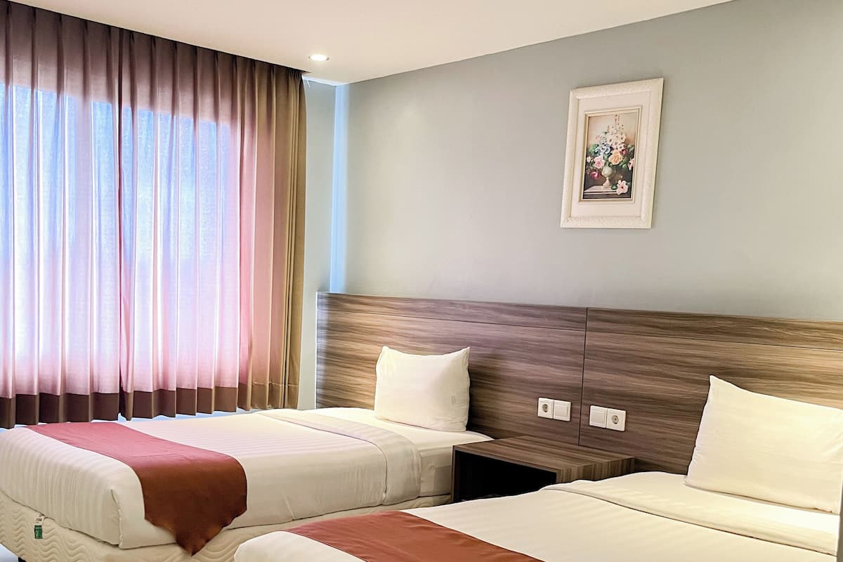 Phòng 2 giường đơn Superior, 2 phòng ngủ, không hút thuốc, quang cảnh thành phố (Superior Twin)
