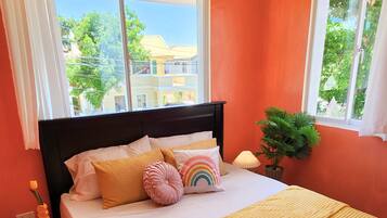 3 bedrooms, free WiFi, bed sheets