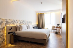 Studio | Soundproofing, free cribs/infant beds, rollaway beds, free WiFi