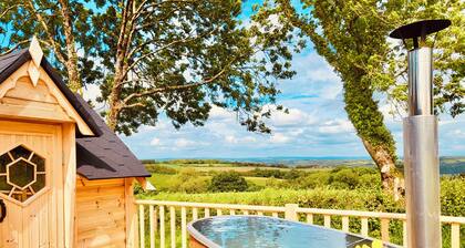 Secluded Romantic Cabin with Stunning Exmoor Views and Private Hot Tub