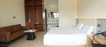 Holiday Inn Wulagai Management Area