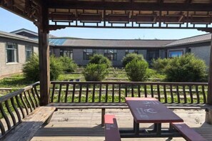 Unclassified image, 5 of 22, button - Holiday Inn Wulagai Management Area (East Ujimqin Banner)