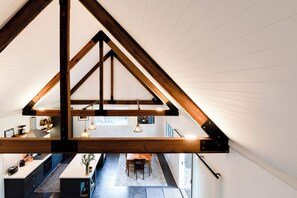 Interior - Blackwood Tree Barn Conversion with Parking & Wifi (Evandale)