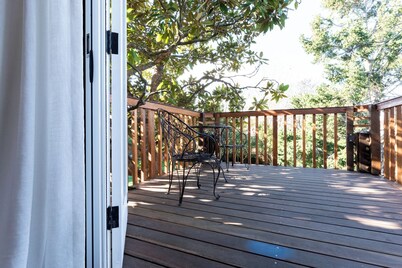 Blackwood Tree Barn Conversion with Parking & Wifi