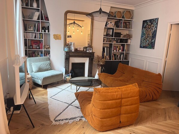 Living area - Appartement Haut de Gamme Sopi (Paris)