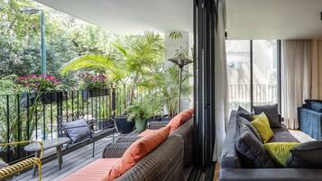 Appartamento, balcone | Interni