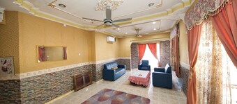 OYO 90990 Sri Tempurung Homestay