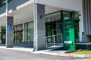 Front of property - Park Hotel & SPA Jablanica (Jablanica)