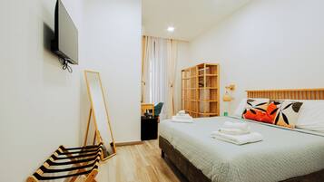 Deluxe Double Room | Egyptian cotton sheets, premium bedding, down comforters