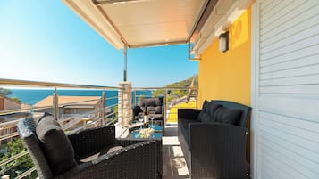 公寓 (Comfort One Bedroom Apartment with Ba) | 陽台