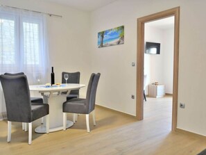 Apartment (Modern One Bedroom Apartment with Bal) | Dining room - Fancy Apartments Dream (Smokvica)