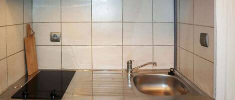 Réfrigérateur, micro-ondes