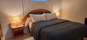 1 chambre, fer et planche Ă repasser, Wi-Fi, draps fournis
