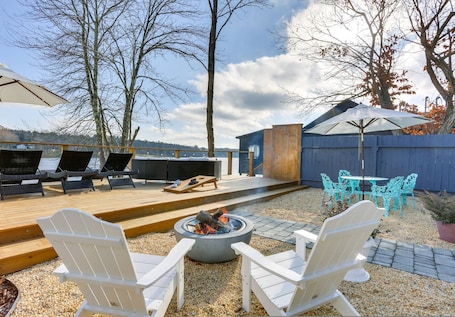 3 habitaciones . Victorian Lake Oasis