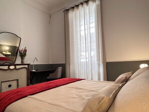 4 Schlafzimmer, Bügeleisen/Bügelbrett, WLAN, Bettwäsche