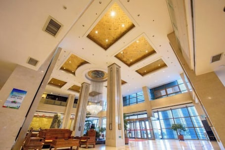 Interior. Junan Gloria Plaza Hotel