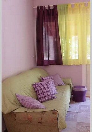 Apartment (Comfort One-Bedroom Apartment with Te) | Living room | 32-inch flat-screen TV with cable channels - Apartments Vera (Mljet)