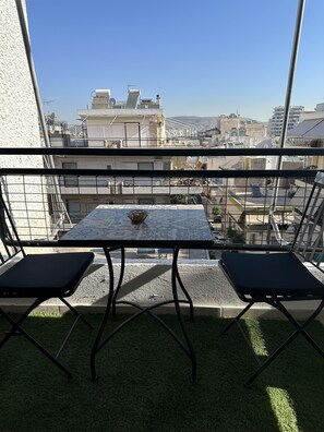 Apartment | Property grounds - Piraeus Seaside Apartment Escape (Piraeus)