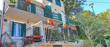 Apartment (Duplex Apartment with Terrace and Sea) | Exterior