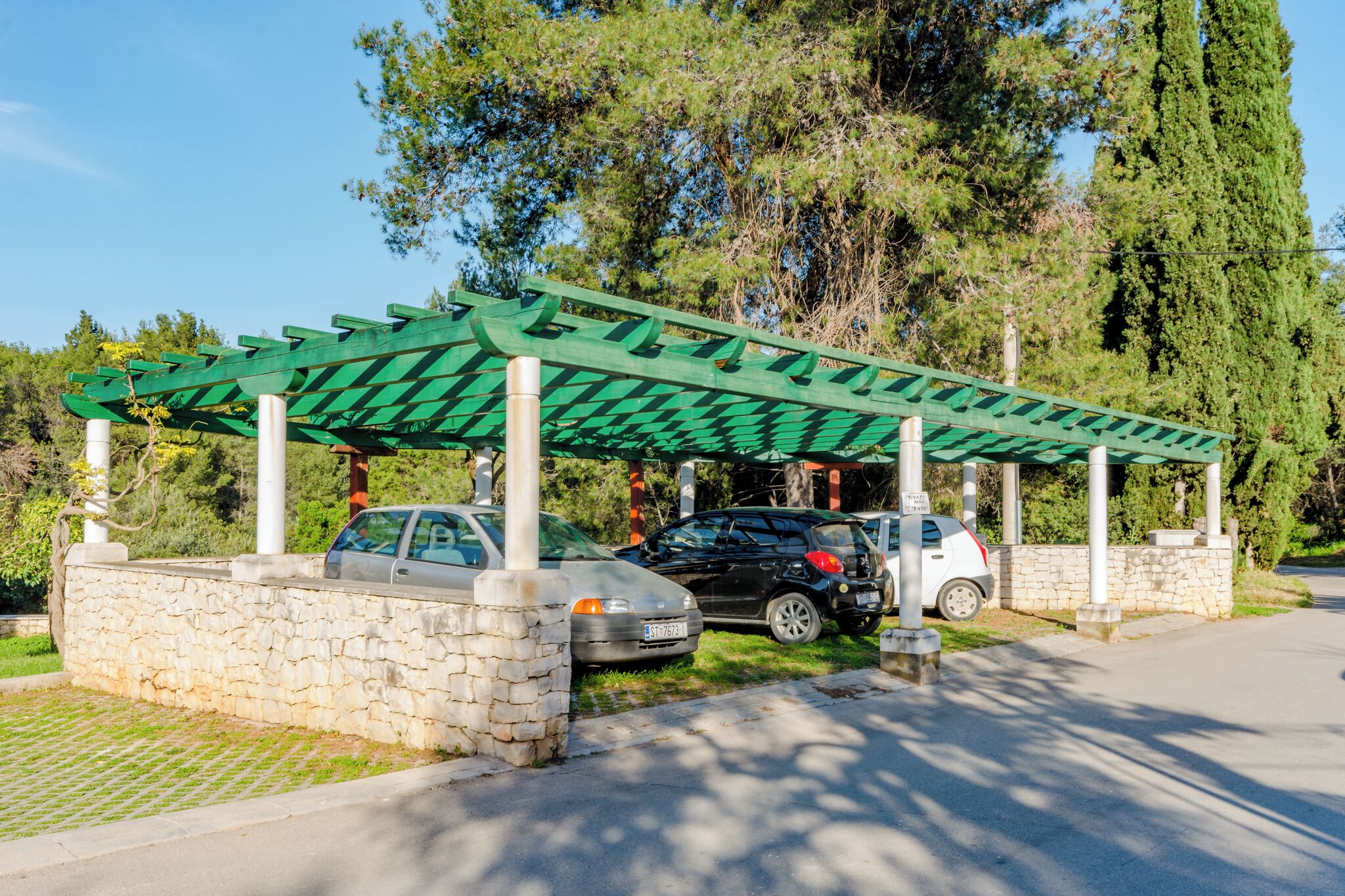 Lejlighed (One-Bedroom Apartment with Terrace (A) | Parkering | Gratis parkering