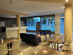 Reception - Skyline Hotel (Hannover)