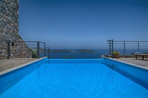 Villa, fumeur