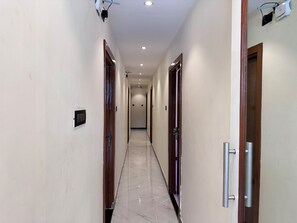 Lobby - Hotel Airport Crown- Near Saki Naka (Mumbai)