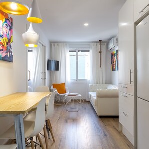 Apartemen | 2 kamar tidur dan internet