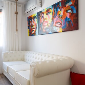 Leilighet | 2 soverom og internett