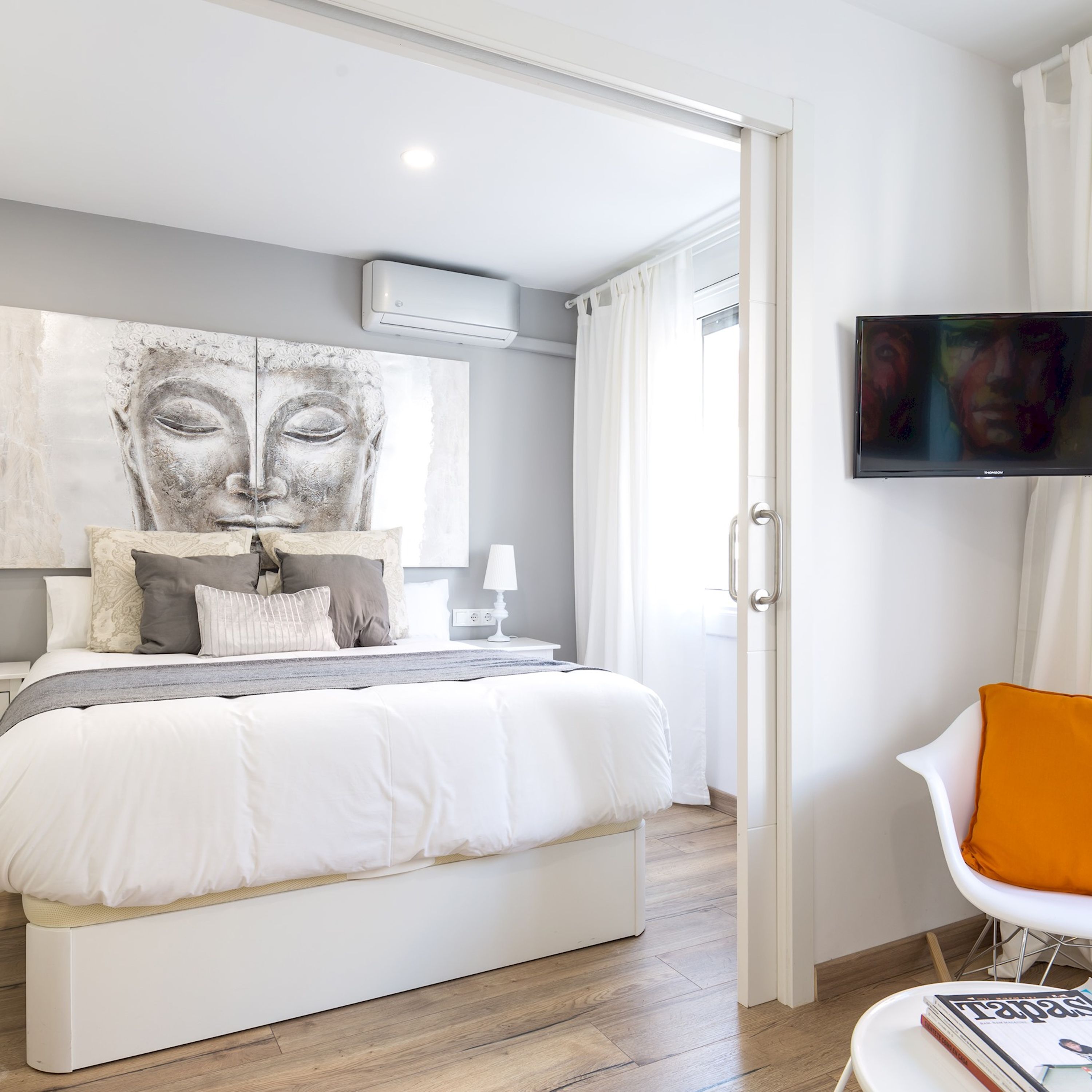 2 bedrooms, Internet