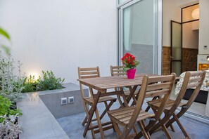 2 bedrooms - Unique Architects Apartment IN Trendy Central Poble SEC By Myrentalhost (Barcelona)