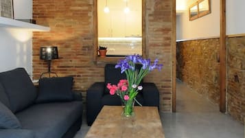 Apartment, Accessible | 2 bedrooms, Internet