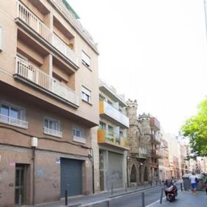 Casa | 2 camere, una scrivania