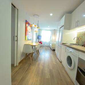 Apartment - Besos Beach Gem II By Myrentalhost (Sant Adria de Besos)