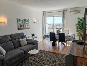 Fernseher