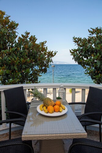 Seaside Serenity House