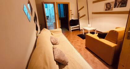 2 bedroom apartment in Genoa