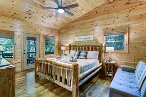 3 Schlafzimmer, Bügeleisen/Bügelbrett, Reisekinderbett, kostenloses WLAN