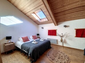 4 bedrooms, iron/ironing board, free WiFi, bed sheets - Chez Claudius-appartement-10 pers-proche piste (Les Gets)