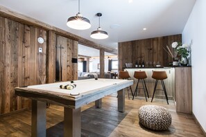 Game room