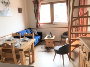 Interior - Méranti - appartement - 4pers - centre station (Les Gets)
