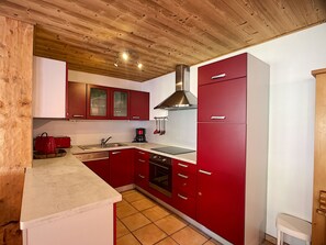 Fridge, microwave, oven, dishwasher - Koa - appartement - 8 pers - ski-in/out (Les Gets)