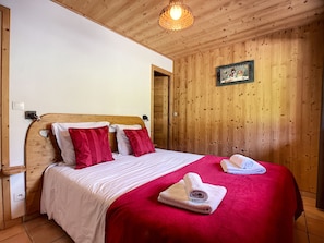 Unclassified image, 5 of 28, button