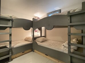 3 bedrooms, free WiFi
