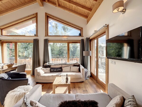 TV - Chalet Manasa - 8pers- proche piste (Les Gets)