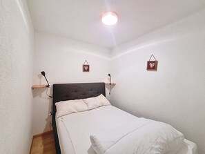 1 bedroom, WiFi