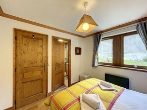 3 chambres, Wi-Fi gratuit, draps fournis