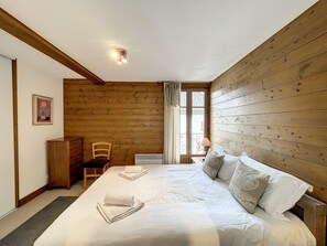 3 chambres, Wi-Fi gratuit, draps fournis